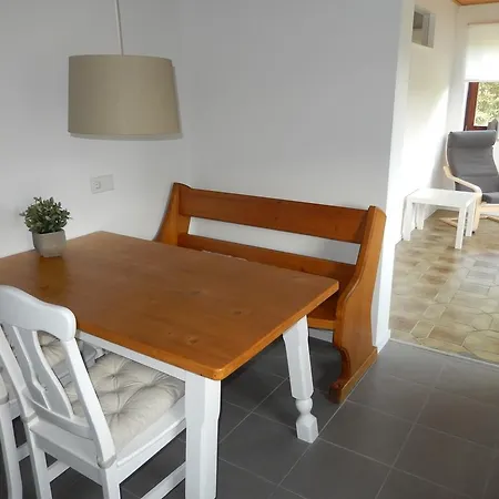 Haus Am Wald 아파트 슈타인도르프암오시아쳐시